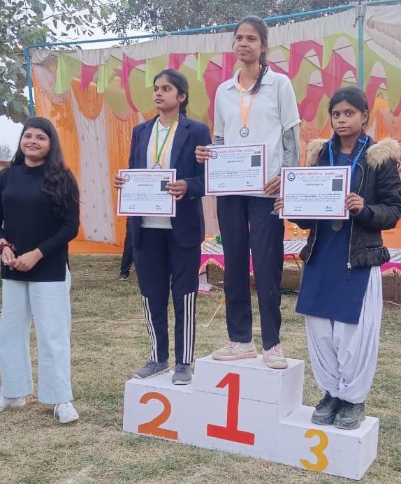  राजकीय पॉलिटेक्निक बांसडीह में दो दिवसीय वार्षिक खेल उत्सव संपन्न 